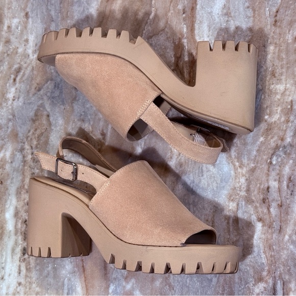 Women’s STEVE MADDEN Sunnyside suede chunky sandal. Size 10 - Picture 5 of 7